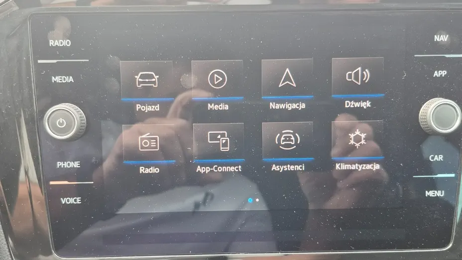 VOLKSWAGEN Passat -