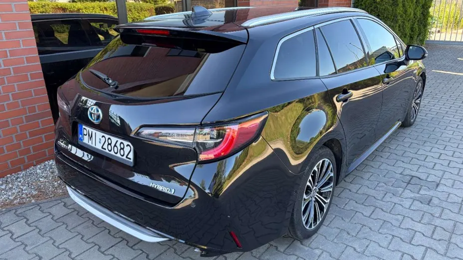 TOYOTA Corolla -