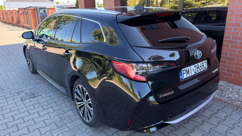 TOYOTA Corolla -