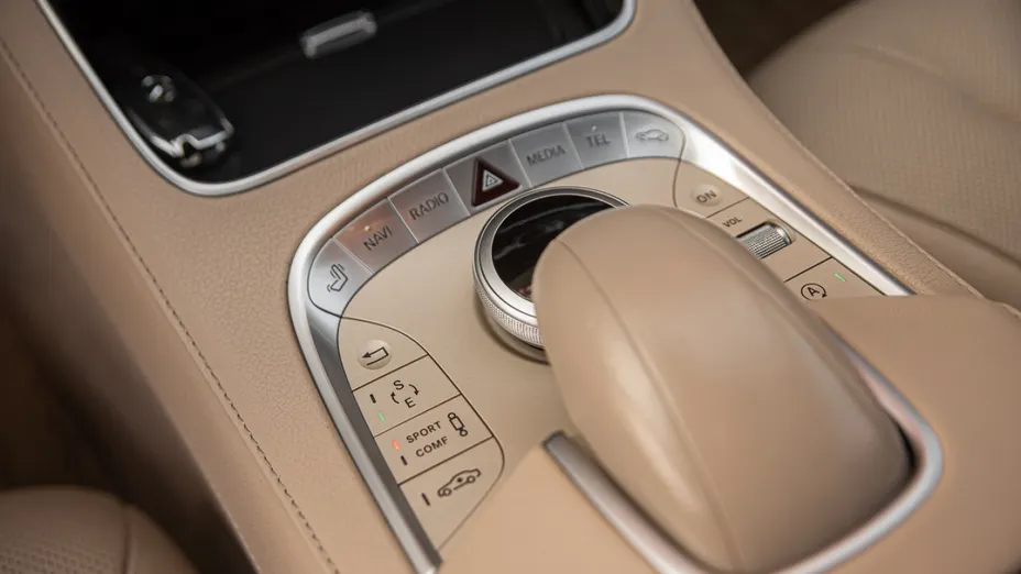 MERCEDES-BENZ S Klasa -