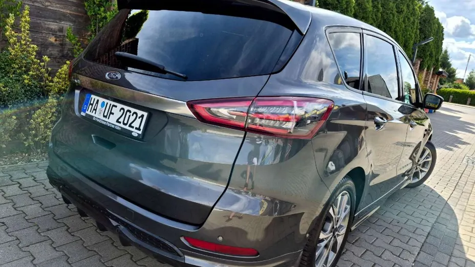 FORD S-MAX -