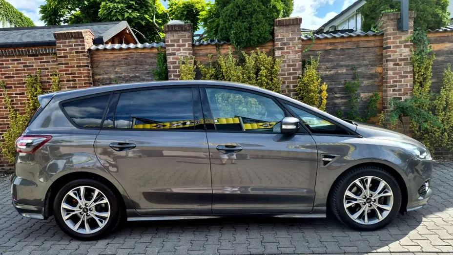 FORD S-MAX -