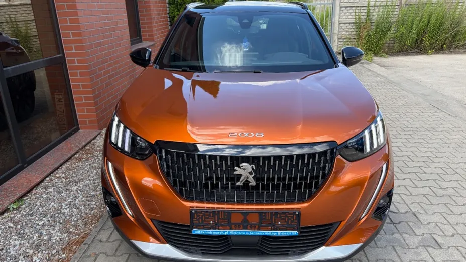 PEUGEOT 2008 -