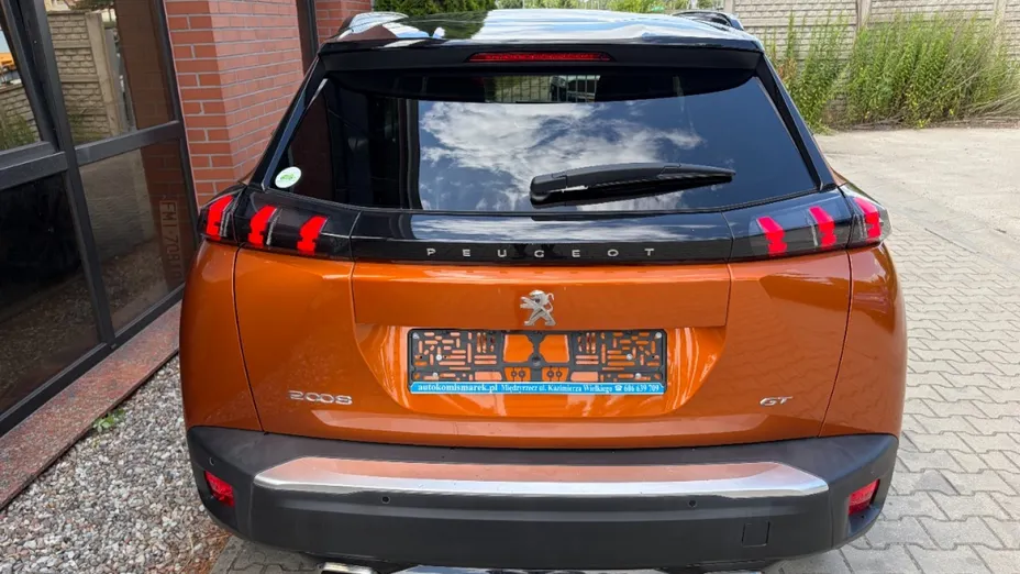 PEUGEOT 2008 -