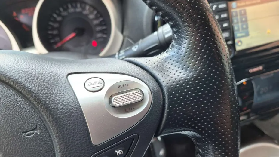 NISSAN Juke -