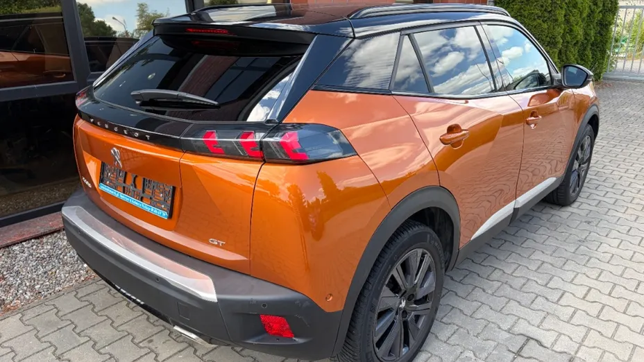 PEUGEOT 2008 -