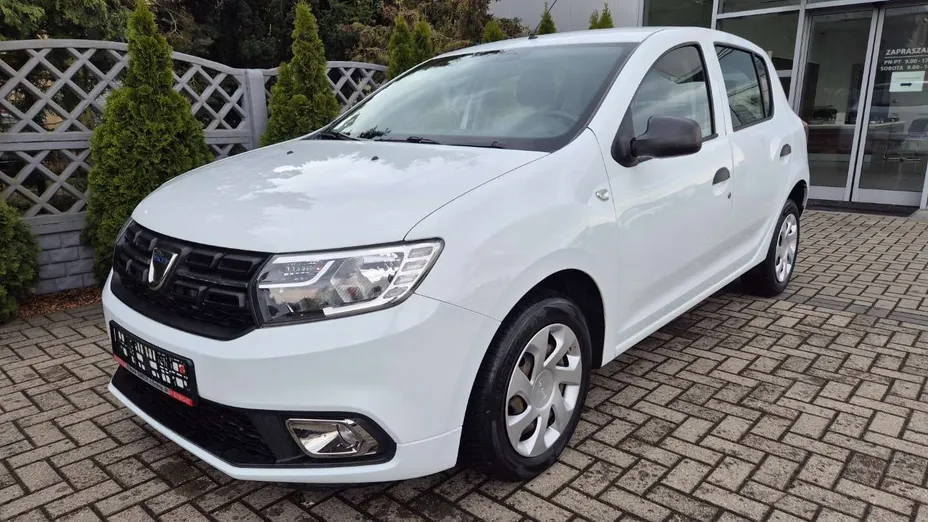 DACIA Sandero -