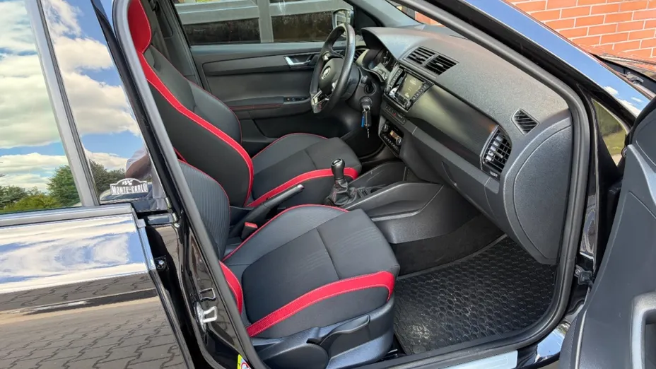 SKODA Fabia -