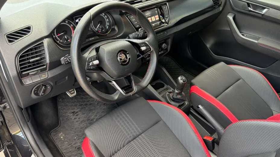 SKODA Fabia -