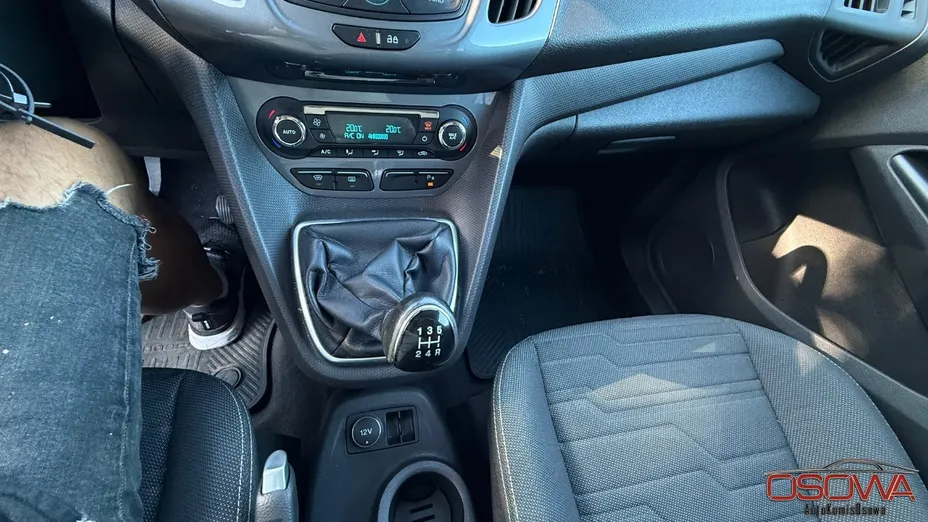 FORD Tourneo Connect -