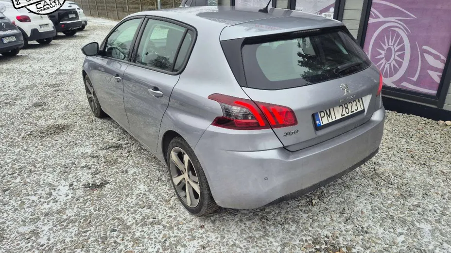 PEUGEOT 308 -