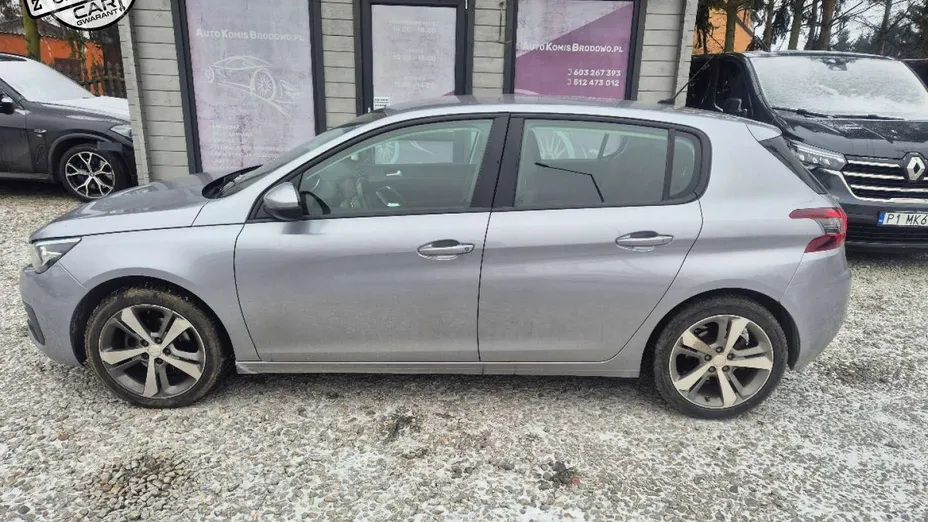 PEUGEOT 308 -