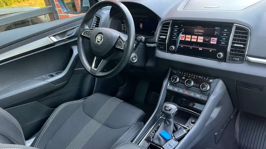 SKODA Karoq -