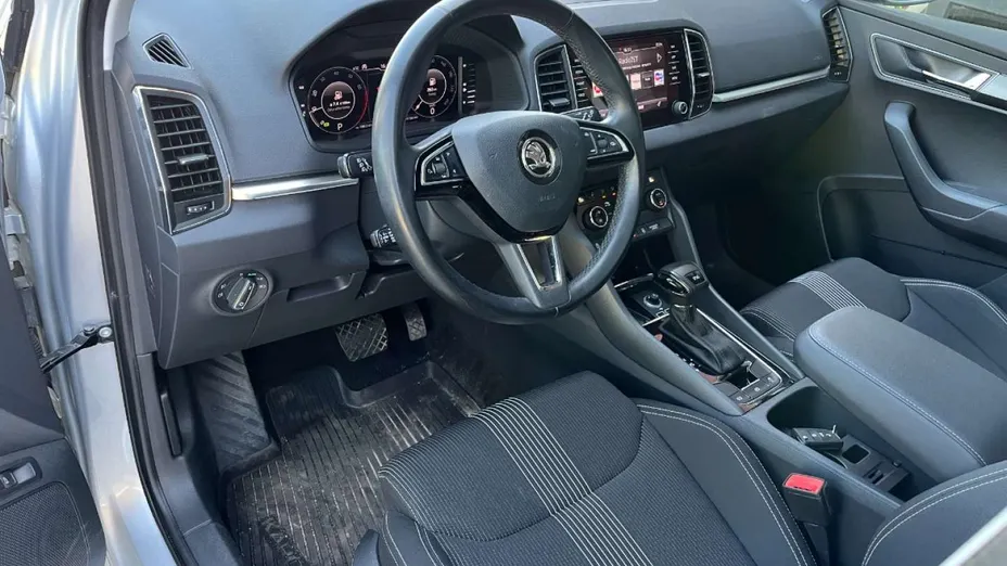 SKODA Karoq -