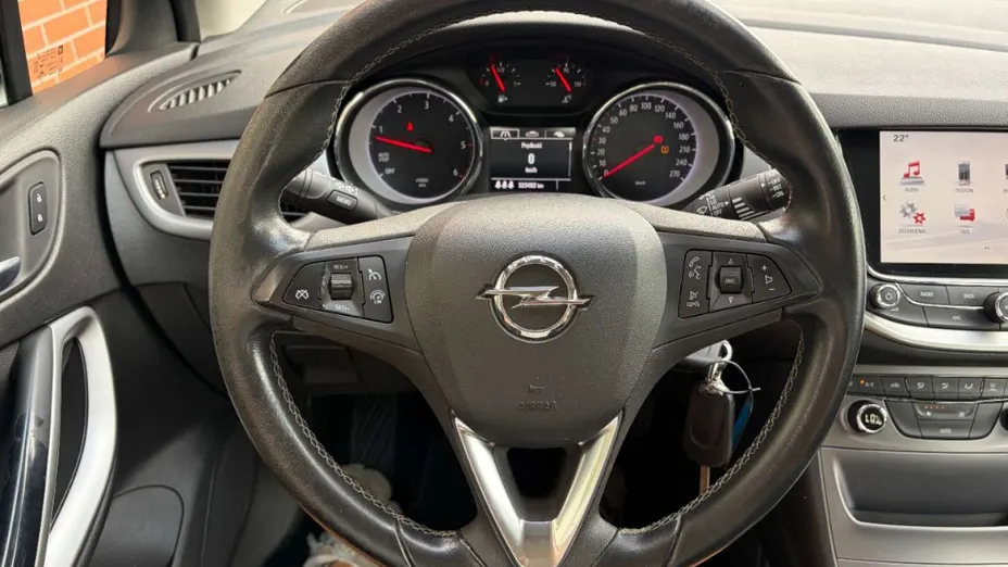OPEL Astra -