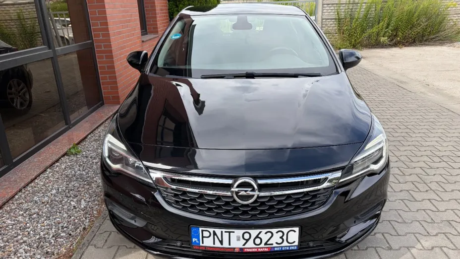 OPEL Astra -
