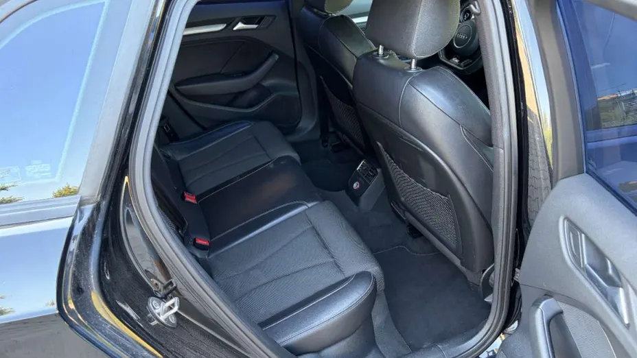 AUDI A3 Sportback -