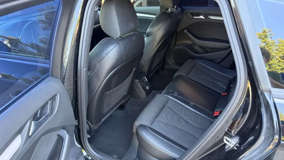 AUDI A3 Sportback -