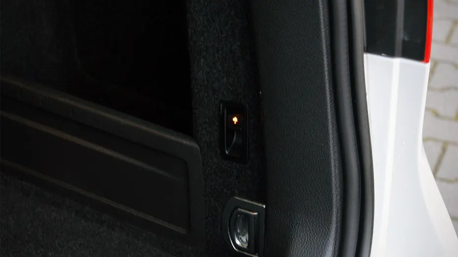 VOLKSWAGEN Passat -