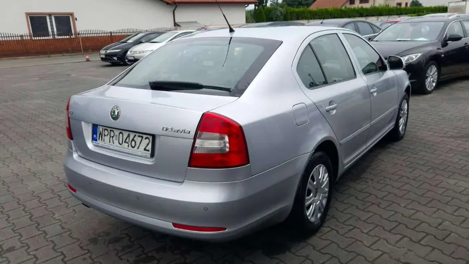 SKODA Octavia -
