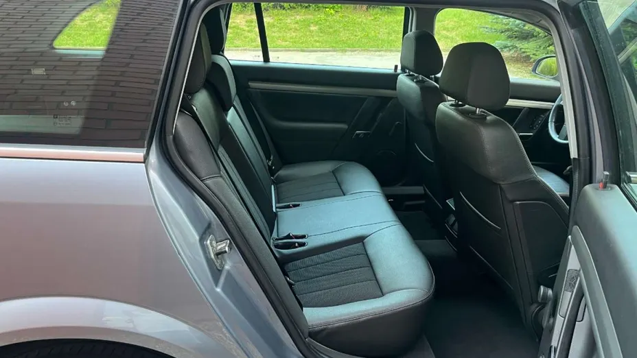 OPEL Vectra -