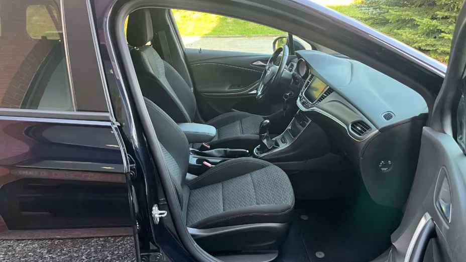 OPEL Astra -