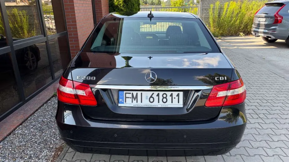 MERCEDES-BENZ E Klasa -