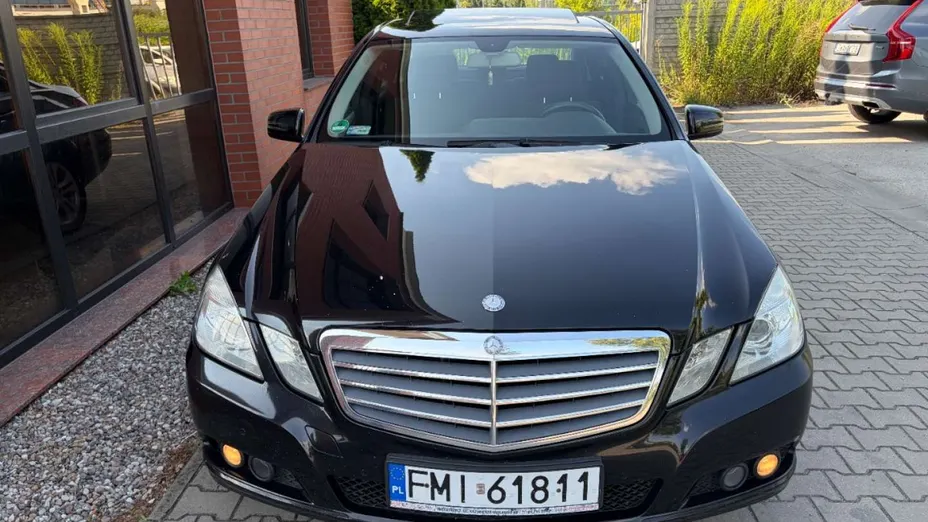 MERCEDES-BENZ E Klasa -