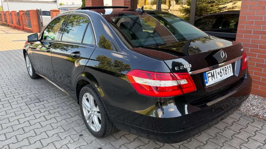 MERCEDES-BENZ E Klasa -