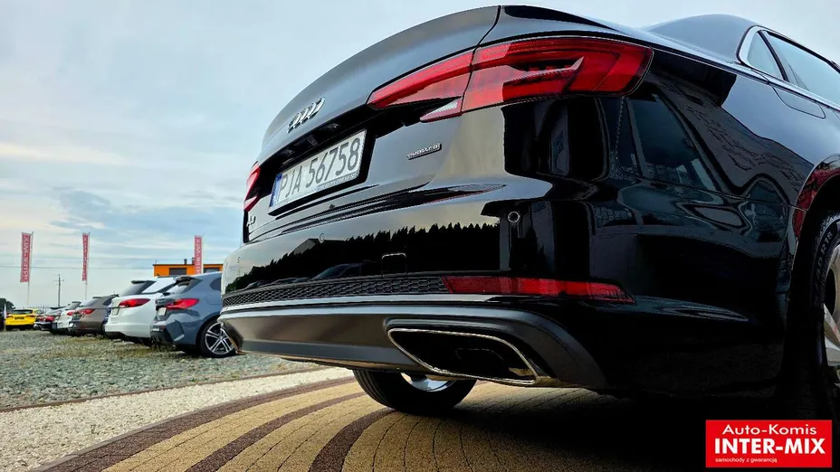 AUDI A4 -
