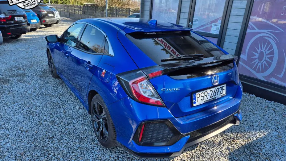 HONDA Civic -