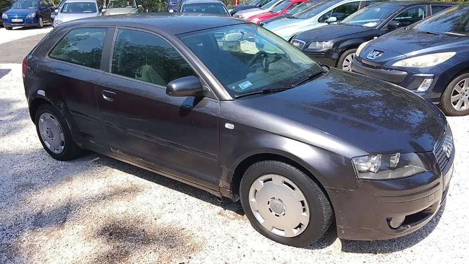 AUDI A3 Sportback -