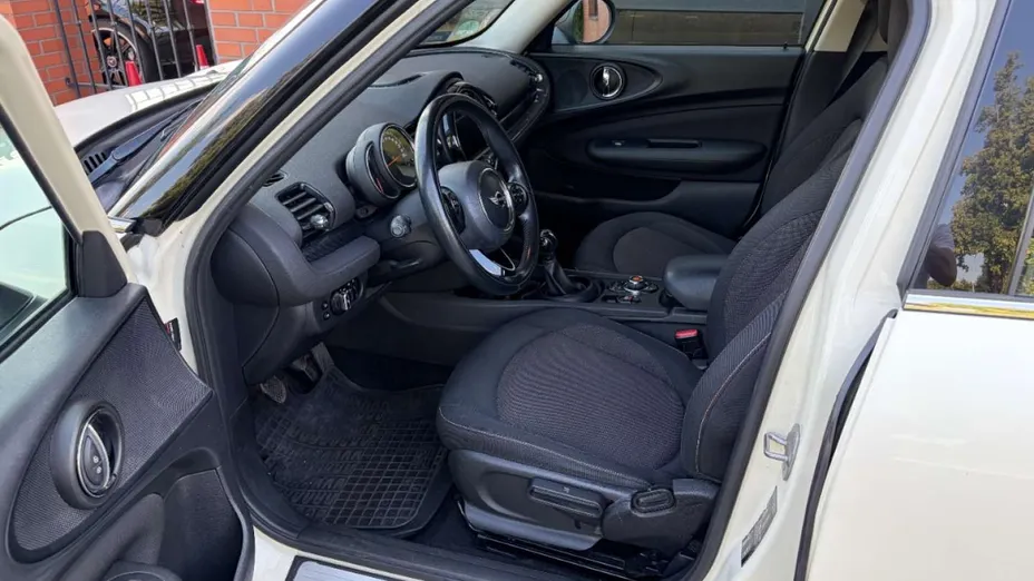 MINI [BMW] Clubman -