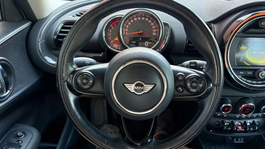 MINI [BMW] Clubman -