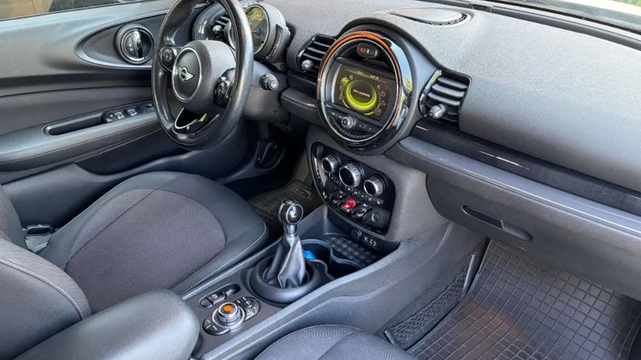 MINI [BMW] Clubman -