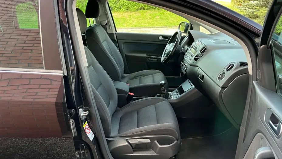 VOLKSWAGEN Golf Plus -