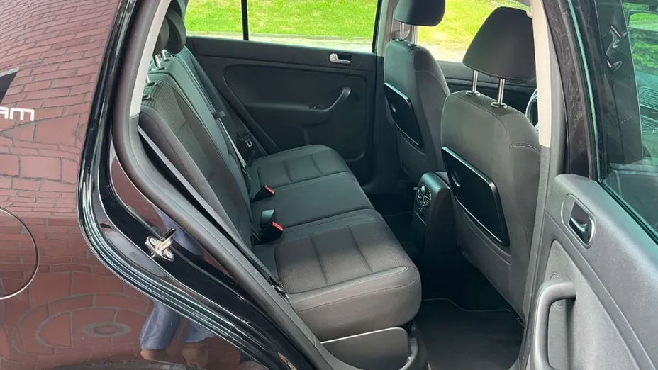 VOLKSWAGEN Golf Plus -