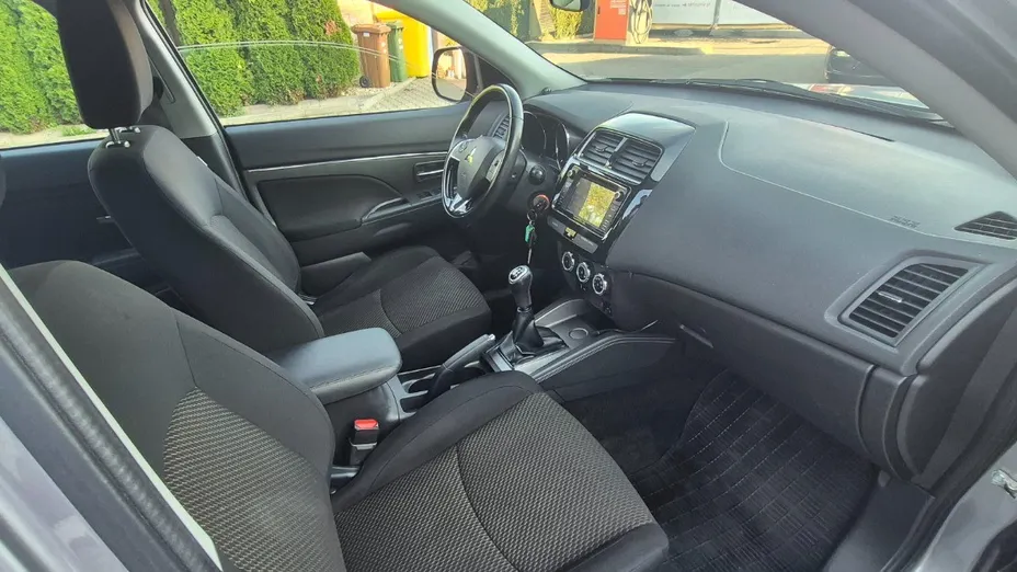 MITSUBISHI ASX -
