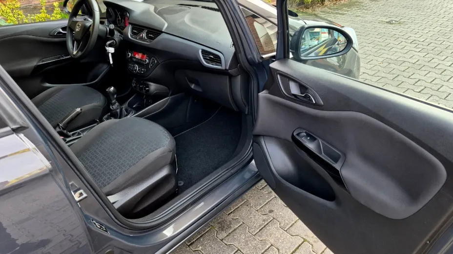 OPEL Corsa -