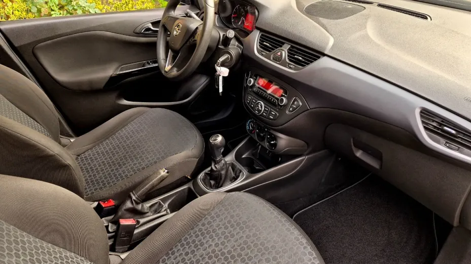 OPEL Corsa -