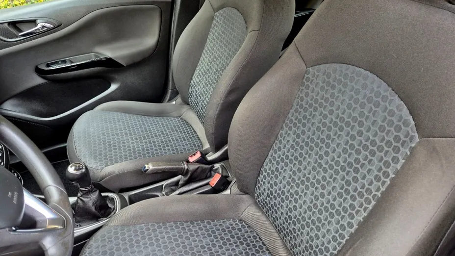 OPEL Corsa -
