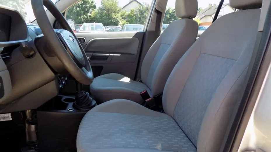 FORD Fusion -