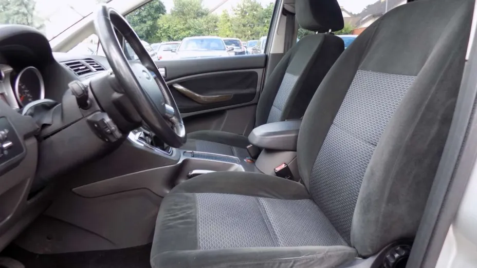 FORD C-MAX -