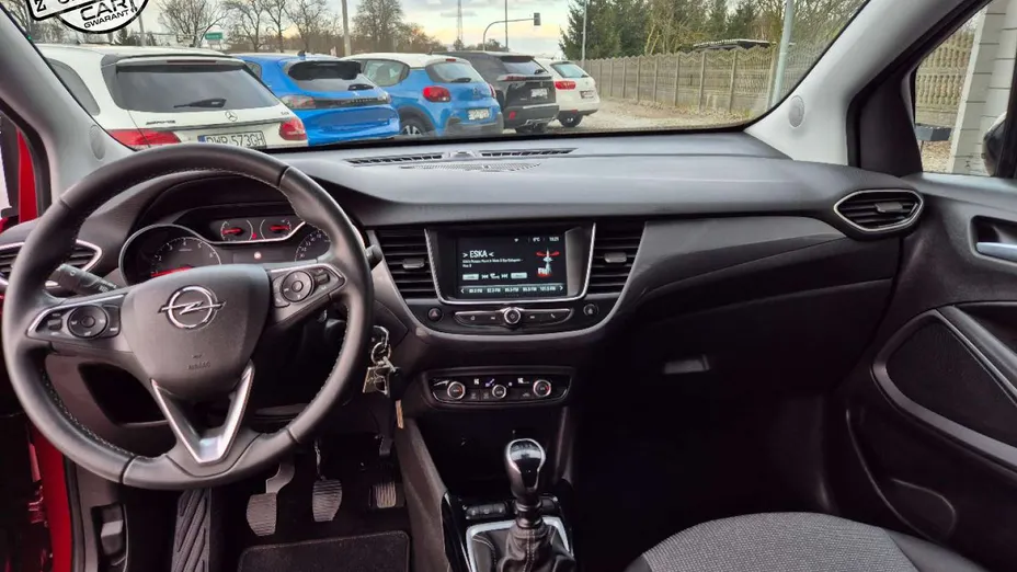 OPEL Crossland X -