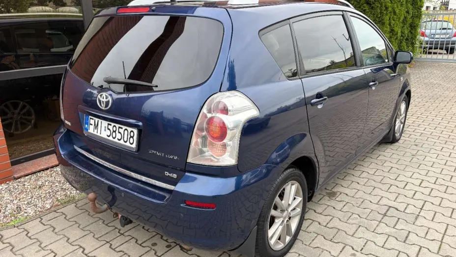 TOYOTA Corolla Verso -