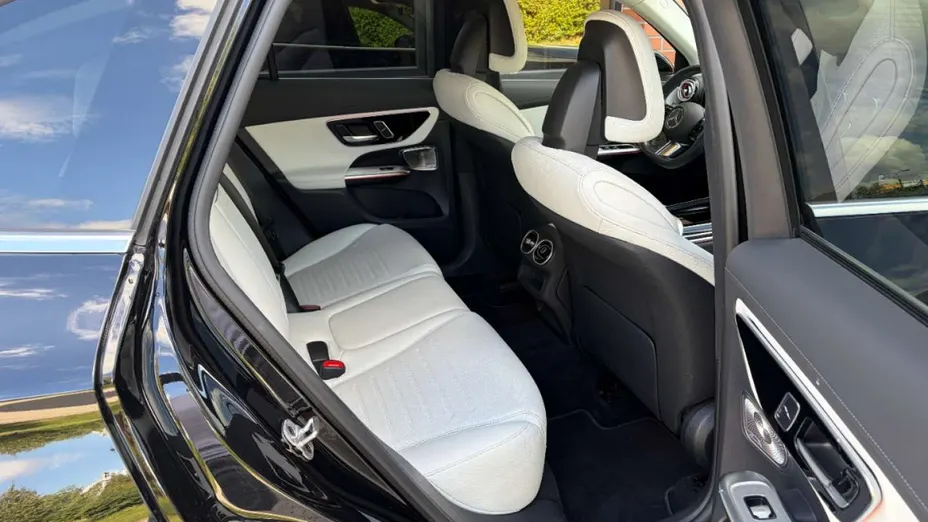 MERCEDES-BENZ GLC -
