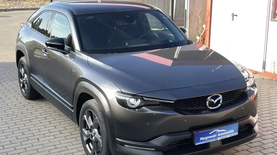 MAZDA MX-30 -