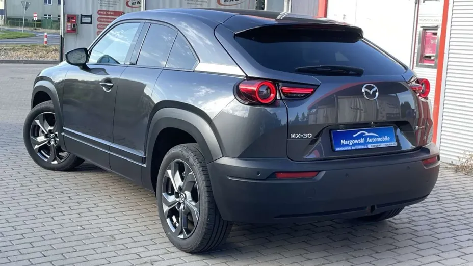 MAZDA MX-30 -
