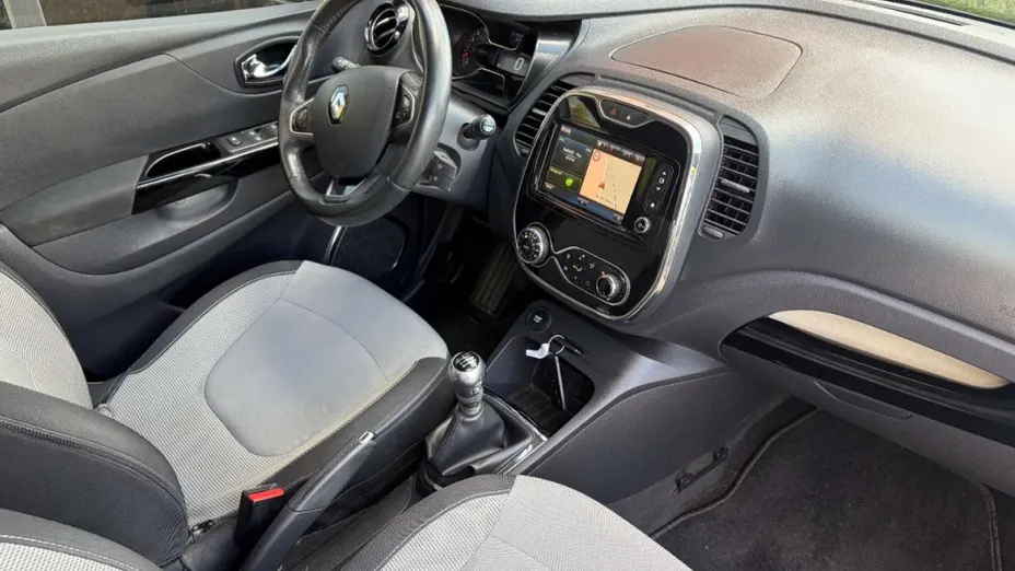 RENAULT Captur -