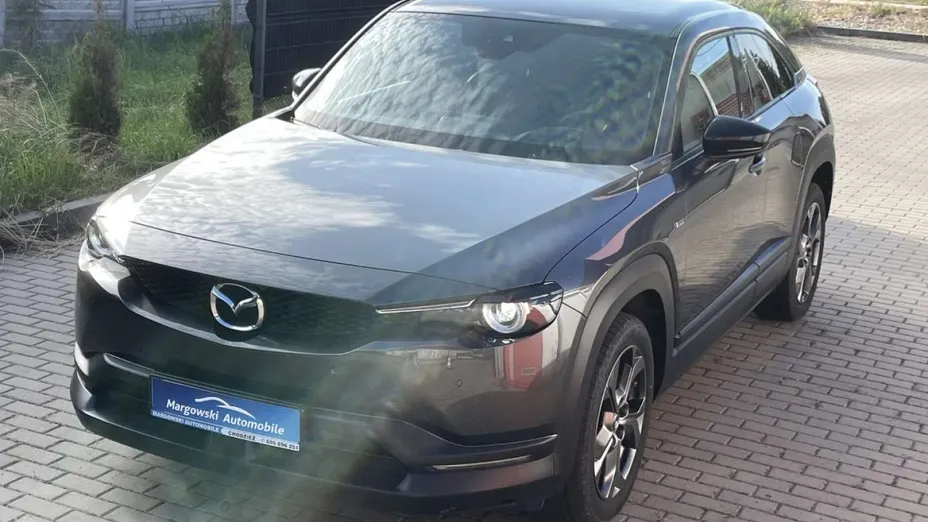 MAZDA MX-30 -